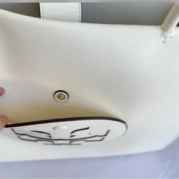 🆕- Tory Burch Ella Large Totebag Warm White. Gorgeous - Picture 8 of 15